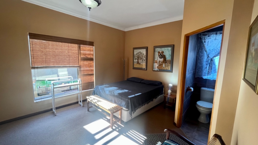 3 Bedroom Property for Sale in Avonddans Western Cape